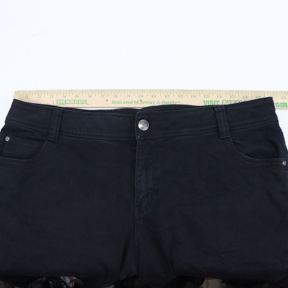 Lane Bryant Woman's Cutoff Shorts Plus Size 18 Black - Picture 4 of 9